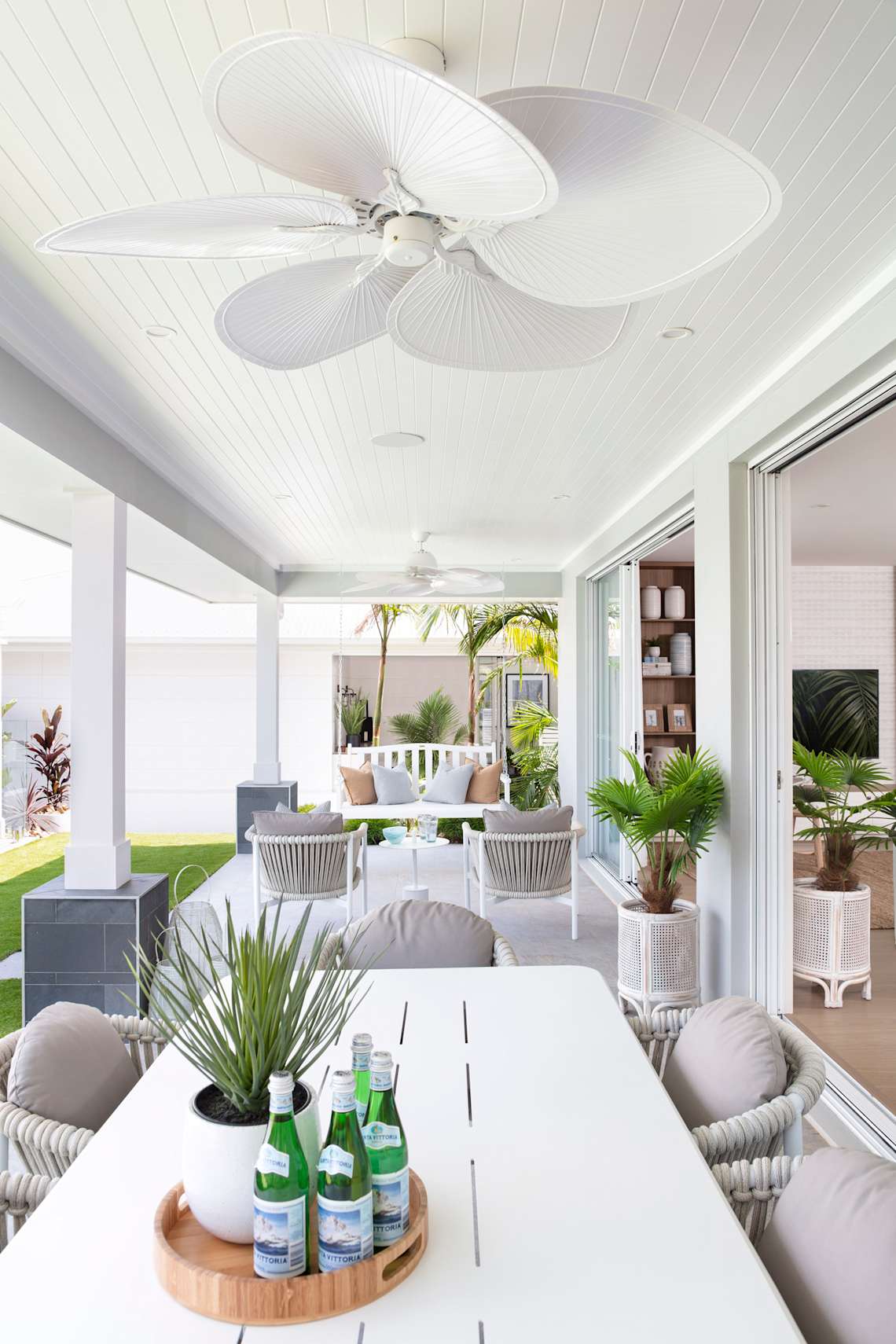 Grayson 30 Home Design outdoor living. Coastal design style. Four bedroom.