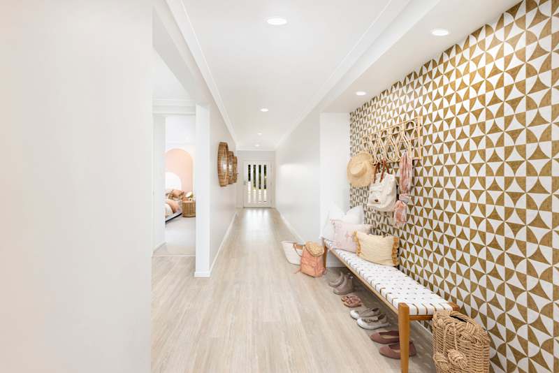 Violet 27 home design entrance